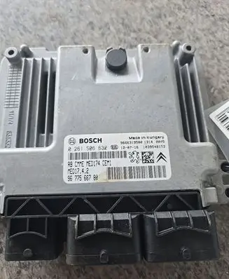 Peugeot 508 Engine control unit/module 0261S06632