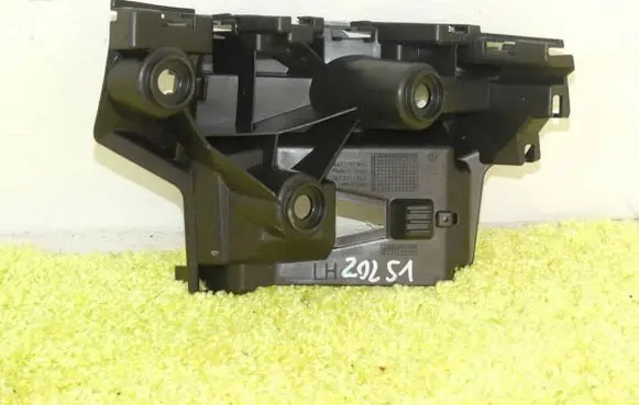 Volkswagen Taigo Rear bumper mounting bracket 2G7807393B