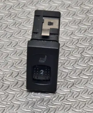Volkswagen PASSAT B5.5 Seat heating switch 3B0963563D
