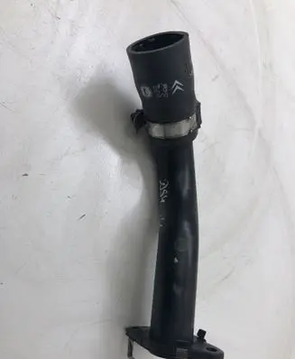 Citroen DS4 Turbo air intake inlet pipe/hose 9685479380