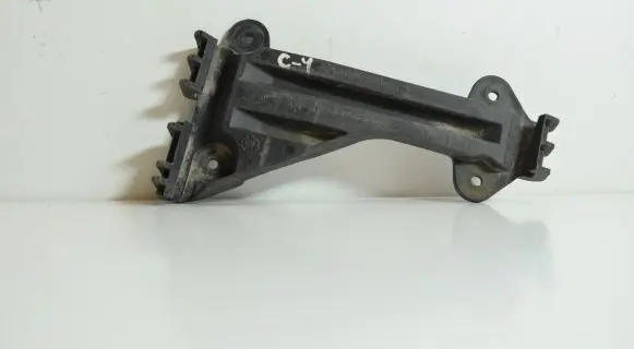 Audi A6 S6 C4 4A Front bumper mounting bracket 4A0807284A