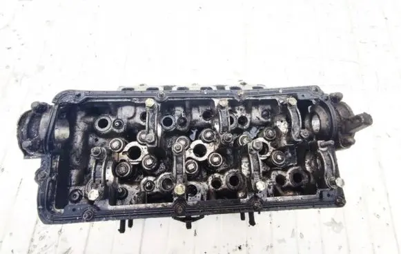 Audi A4 S4 B5 8D Engine head 059103373d