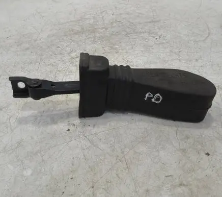 Audi A4 S4 B8 8K Front door check strap stopper 8K0837267B