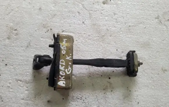 Honda Accord Rear door check strap stopper