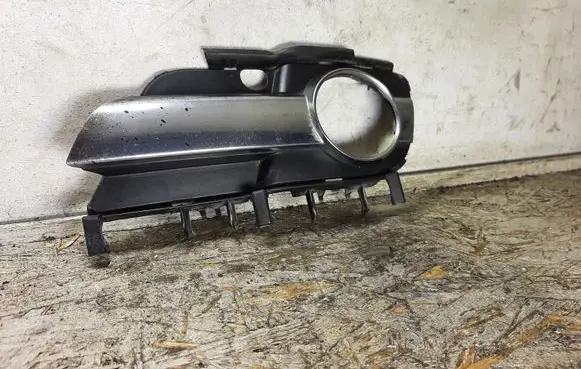 Opel Signum Front fog light trim/grill 900000009