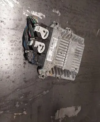 Ford Focus C-MAX Engine control unit/module ECU 7M5112A650ASC 5WS40551BT
