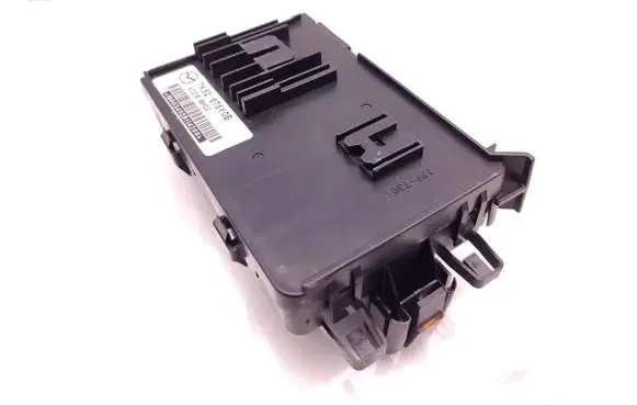 Mazda 3 II Central body control module TK52675Y0B