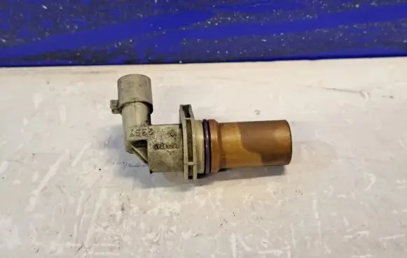 Camshaft position sensor