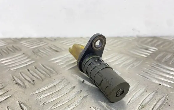Nissan Qashqai Crankshaft position sensor 8200668500