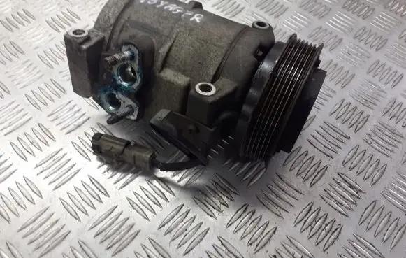 Chrysler Grand Voyager IV Air conditioning (A/C) compressor (pump)