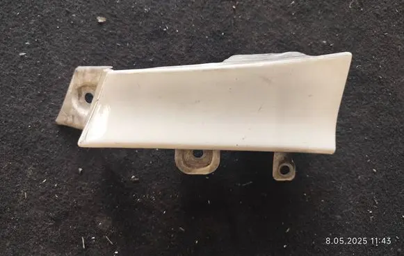Opel Antara Rear/tail light trim molding 
