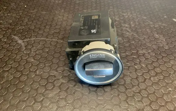 Volkswagen PASSAT B6 Ignition lock 11602201811396 33303401 3C0905843R