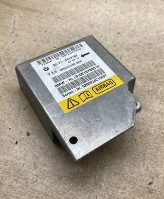 BMW 5 E39 Airbag control unit/module 65776919789 G8T2D03BGP