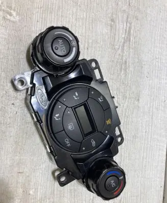Ford Ecosport Climate control unit 8A6T18C612