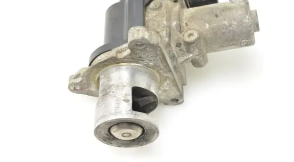 Hyundai i40 EGR valve 284102A850
