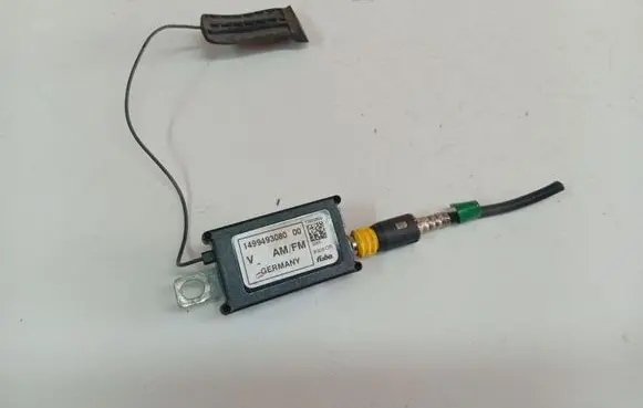 Renault Laguna III Antenna control unit 1499493080