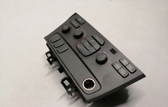 Volvo XC70 Dashboard center trim panel 0953620