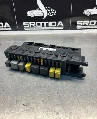 Mercedes-Benz E W211 Comfort/convenience module 2115452101