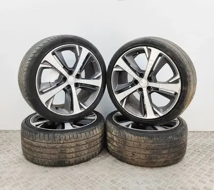 Peugeot 308 R18 alloy rim 9806253277