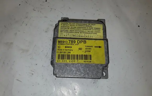 Mitsubishi Carisma Airbag control unit/module MR913789DPB 0285001286