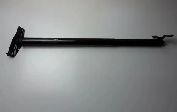 Subaru Forester SK Tailgate strut 63320SJ000