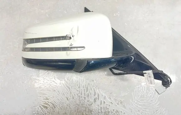 Mercedes-Benz E W212 Front door electric wing mirror A2128101016