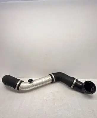 Intercooler hose/pipe