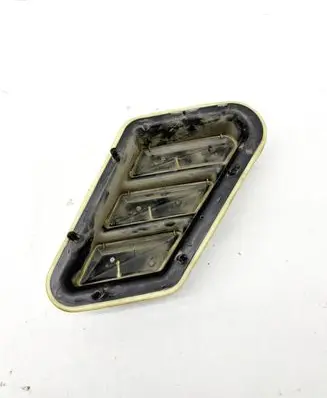 Citroen Berlingo Quarter panel pressure vent 9632641580