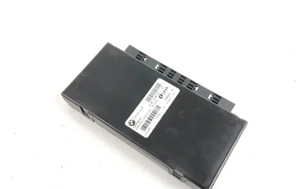 BMW 5 E60 E61 Gateway control module 9186170