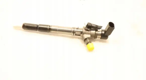 Volkswagen PASSAT B7 USA Fuel injector 03L130277B