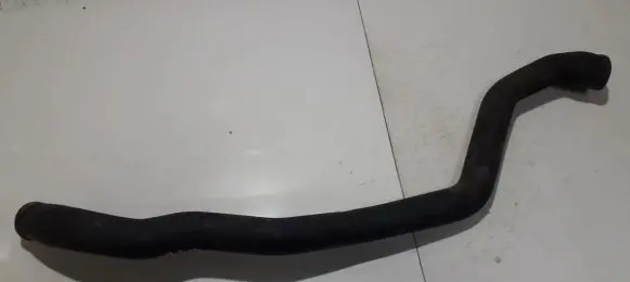 Volvo XC90 Engine coolant pipe/hose