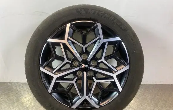 R19 alloy rim