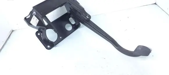 Mercedes-Benz Vito Viano W639 Brake pedal A6392901501