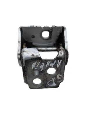 Citroen C5 Rear door upper hinge 675D0R
