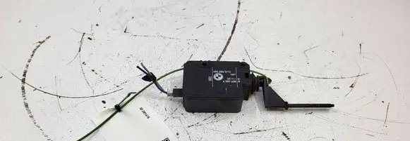 BMW 7 E65 E66 Fuel tank cap lock 6987638 406204312