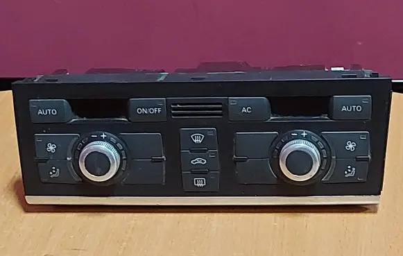 Audi A6 S6 C6 4F Climate control unit 4F2820043T