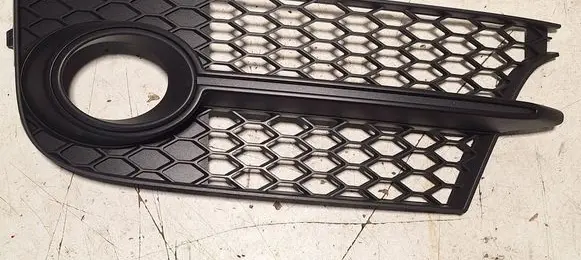 Audi TT TTS Mk2 Front grill 8J0807681K