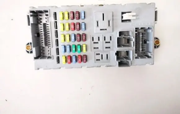 Fiat Croma Fuse box set 46846746 46846745