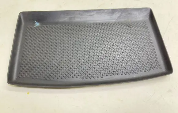 Volkswagen Jetta V Panel drawer/shelf pad 1K0858167