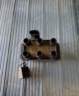 Ford Scorpio High voltage ignition coil 919F12029AA FB0171