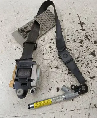 Opel Insignia A Front seatbelt 3063932AA A9D22