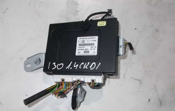 Hyundai i30 BSM Control unit 95400A6010