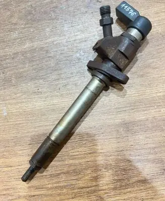 Volvo V70 Fuel injector 9657144580 HE2741915
