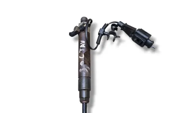 Skoda Octavia Mk1 (1U) Fuel injector 038130202E