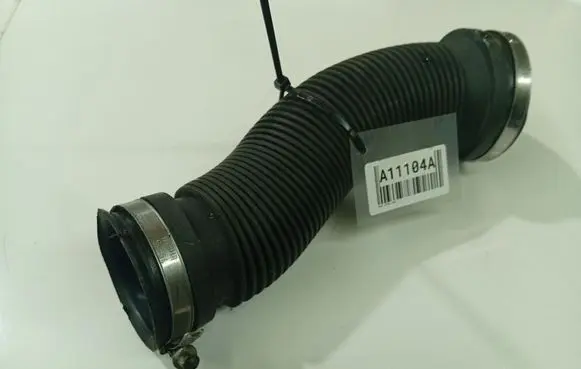 Opel Astra H Air intake hose/pipe 