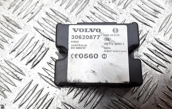Volvo S40, V40 Immobilizer control unit/module 30620877