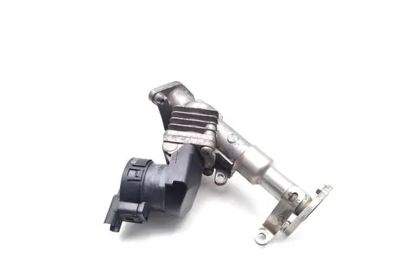 BMW 3 E90 E91 EGR valve 7563241