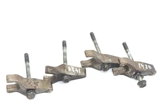 Lexus IS 220D-250-350 Fuel Injector clamp holder 