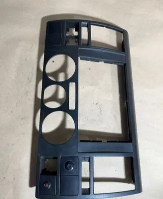 Volkswagen Transporter - Caravelle T5 Radio/GPS head unit trim 7H0857237