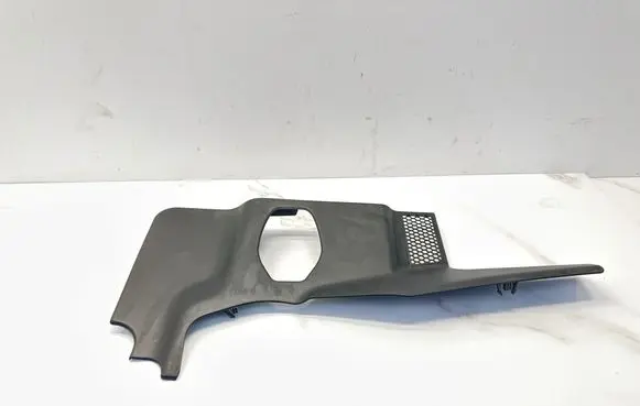 Audi A5 8T 8F Wiper trim 8T1863052